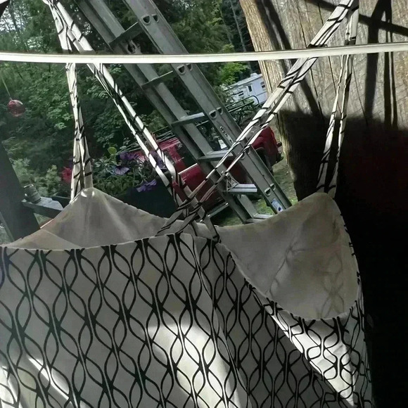 Banana Republic Dressy Tank Womens Sz 2 Criss Cross Back Straps - Picture 3 of 5